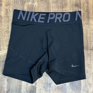 Nike Pro 365° Women’s Biker Compression Booty Shorts Black 2” Inseam